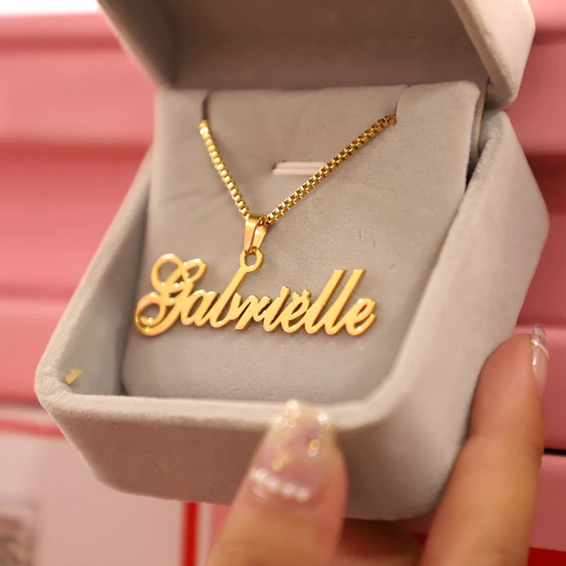 Stunning Personalized Name Necklace in Stainless Steel With Gift Box –  Beauty Deals Shop