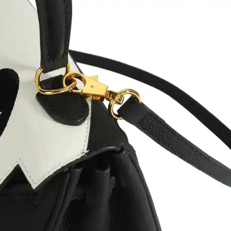 panda purse hook view