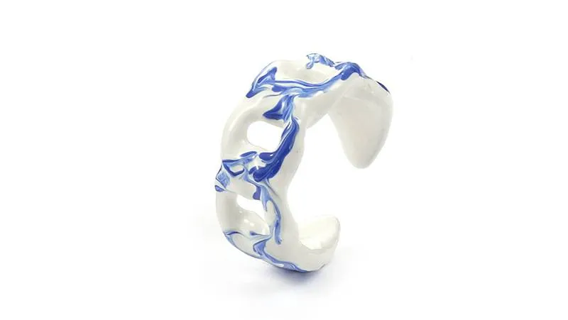 white blue ink ring bds