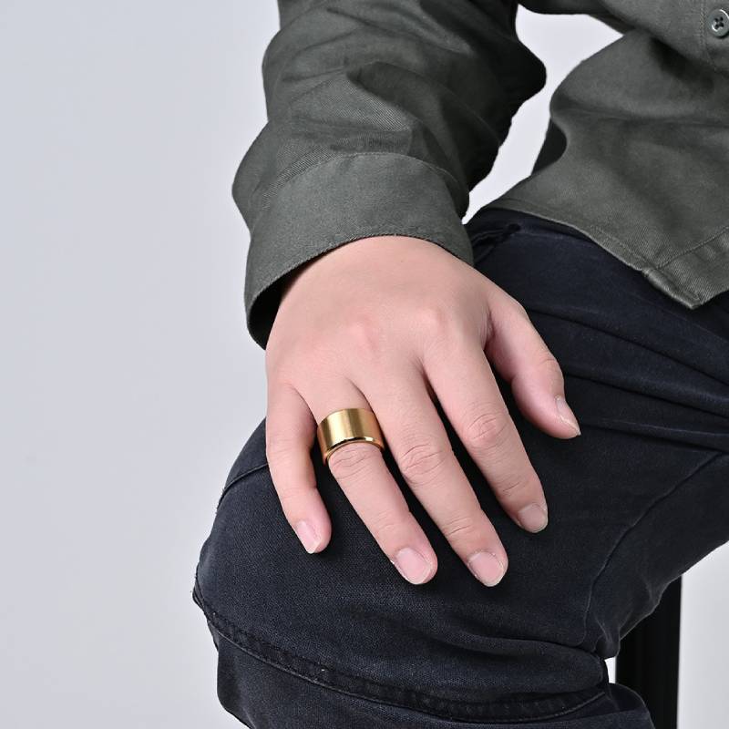 unisex gold band ring