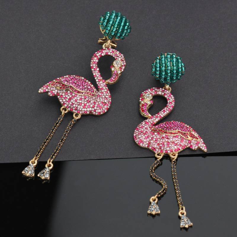 pink flamingo earrings