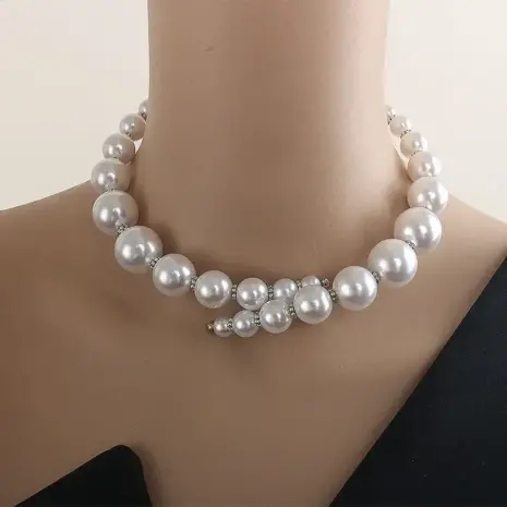 pearl beads necklace