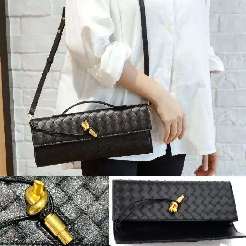 clutch purse