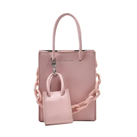 tote bag with keychain